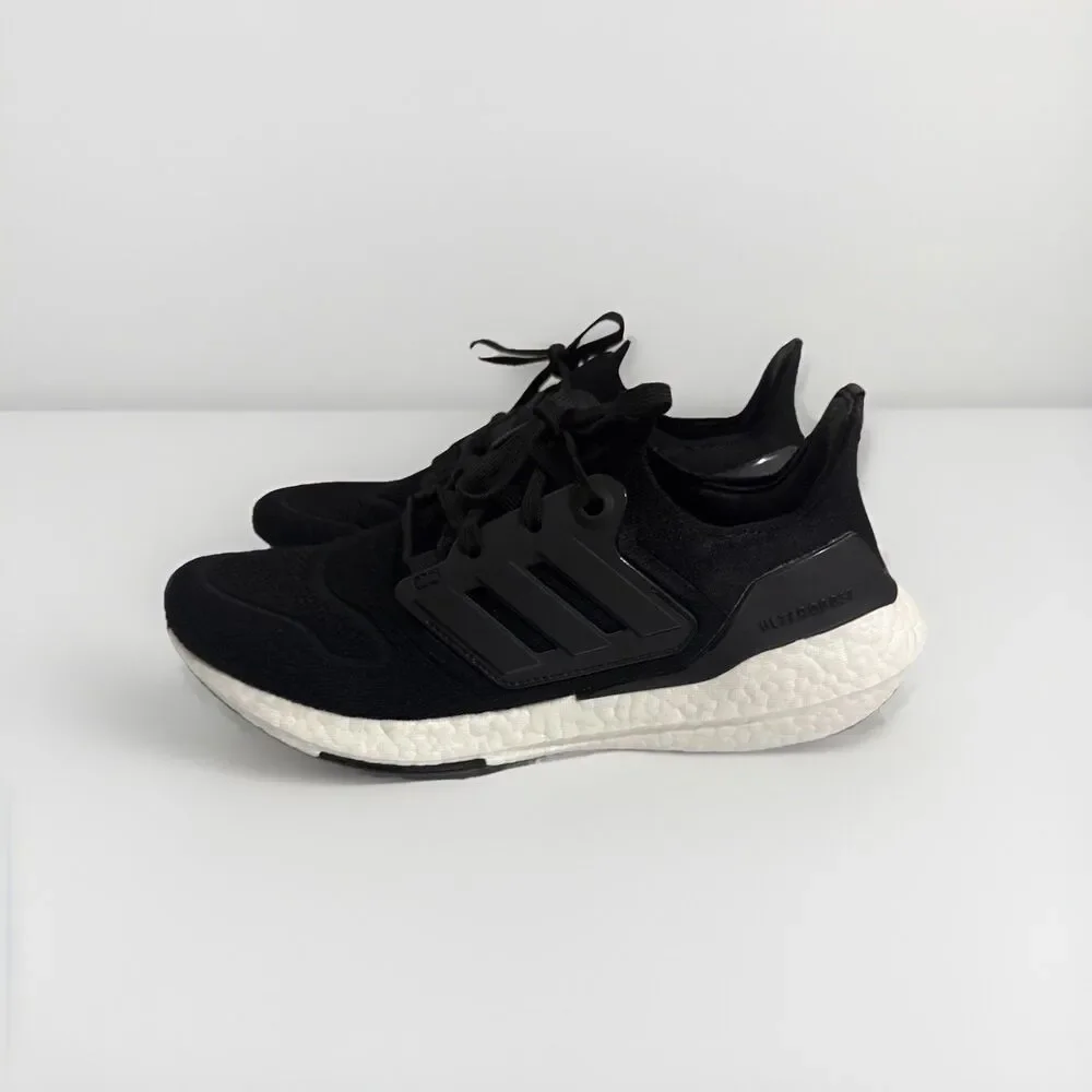 Adidas ULTRABOOST 22 Women's Running Shoe Size 8 - Picture 5 of 10